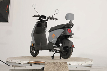 Скутер электрический YADEA DT3