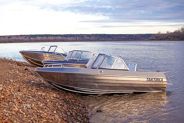 Алюминиевая моторная лодка Тактика-430 DC