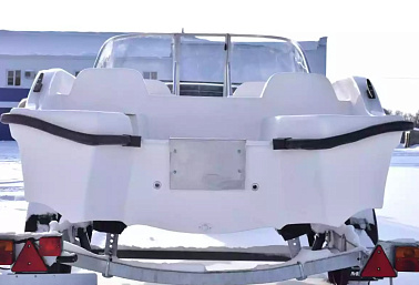 Стеклопластиковая моторная лодка Wyatboat-430 М (килевая)