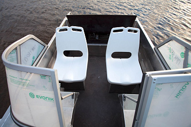 Алюминиевая моторная лодка Тактика-430 DC