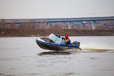 Алюминиевая моторная лодка Тактика-460 DC